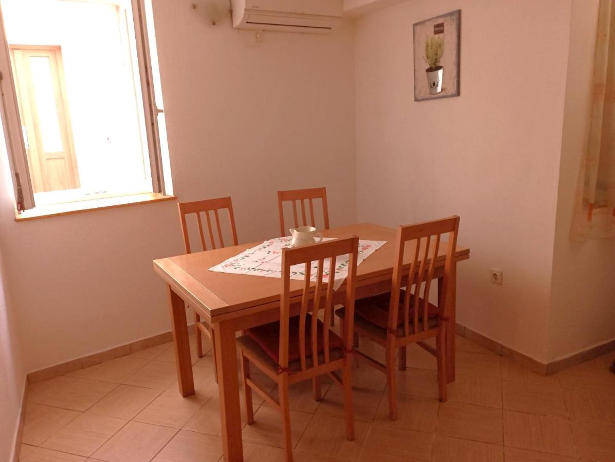 Ana Apartments Βις Εξωτερικό φωτογραφία